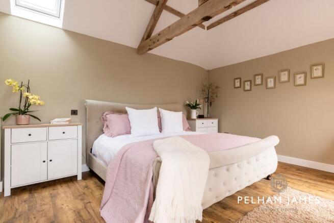Principal Suite, Owl Barn, Lower Leesthorpe