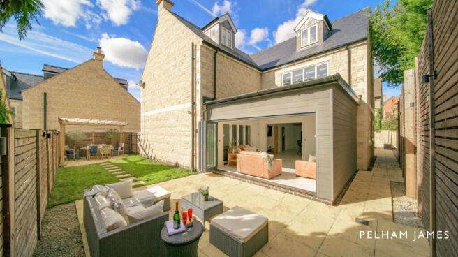 Rivers Edge, Great Casterton