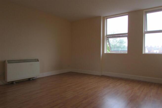 13 Excelsior 009.jpg