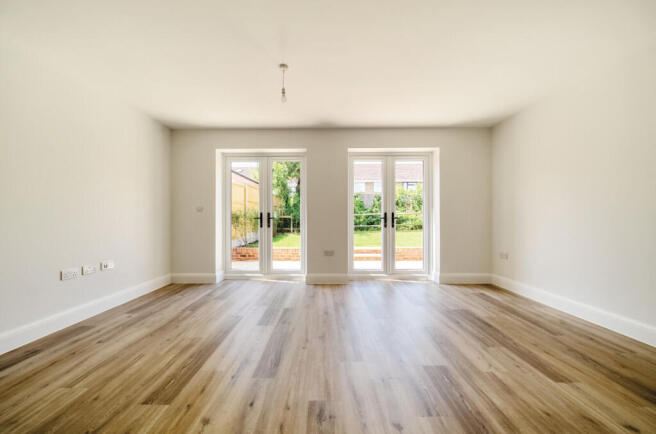 1320665-13-686bcf...