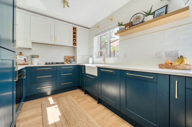 1334401-4-68960ca...