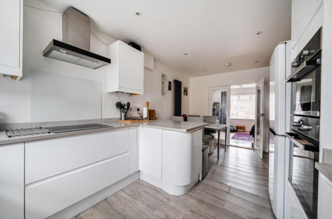 1396052-14-696671...