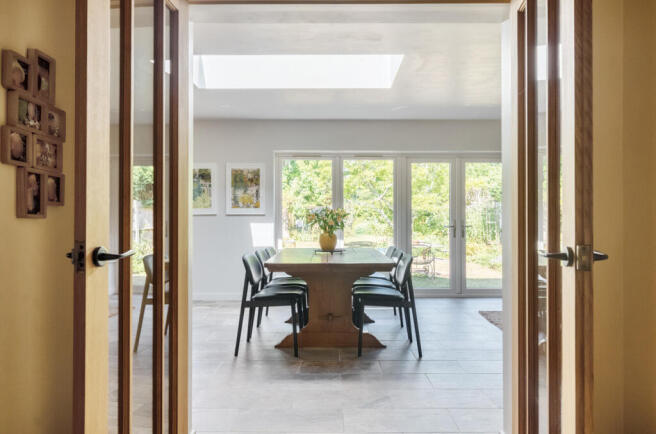 1326347-22-6877d8...