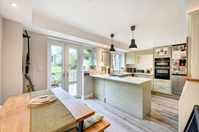 1360788-16-68d6ad...