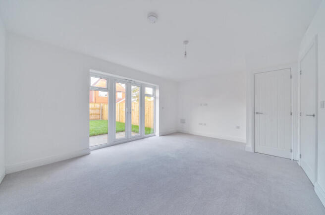 1396774-21-695e39...