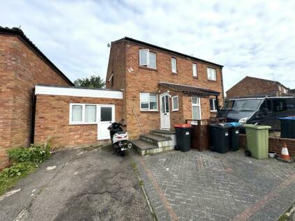 Two Mile Ash - 3 bedroom semi-detached house