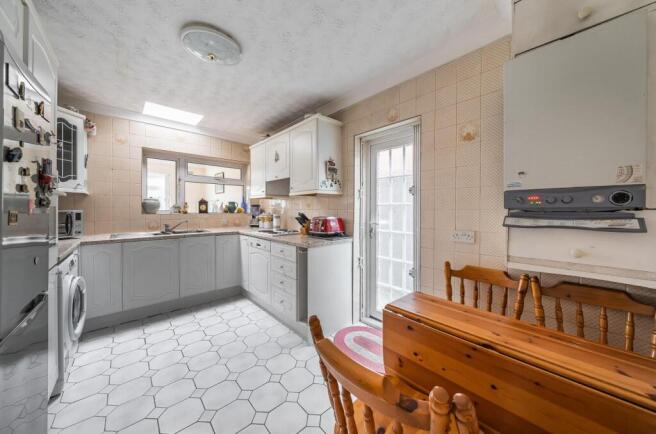 67af4110441d6-l-1249286 (17).jpg