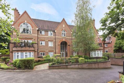 Queens Road, Weybridge