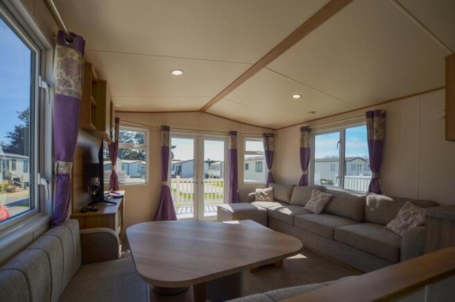 To Book A Viewing Call TPS Lostwithiel on 01208 87