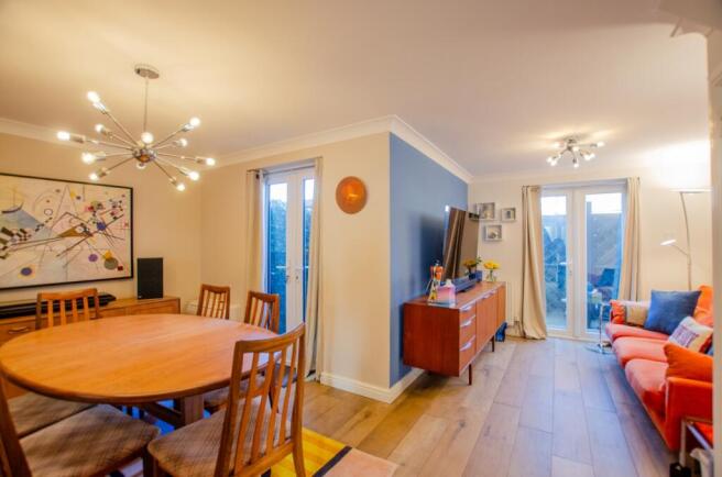 To Book A Viewing Call TPS Lostwithiel on 01208 87