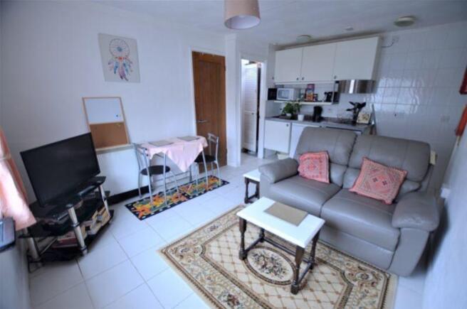 75635_10488183_IMG_02_0000