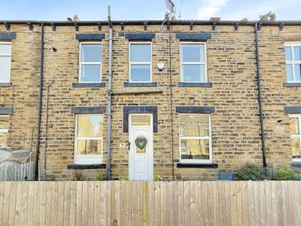 Halliday Street, Pudsey, LS28