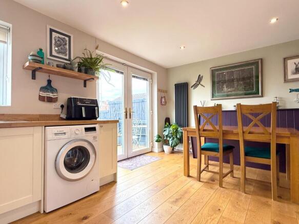 DINING KITCHEN