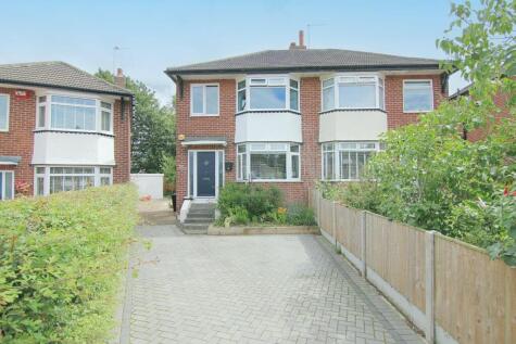 Houghley Close, Bramley, LS13