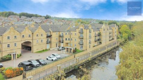 Canalbank View, Leeds