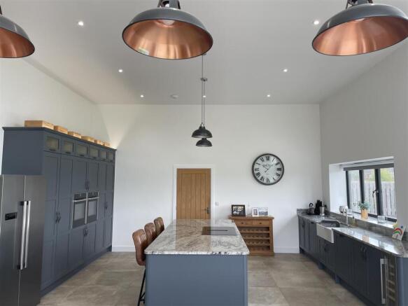 2 The Paddocks - Kitchen.JPG