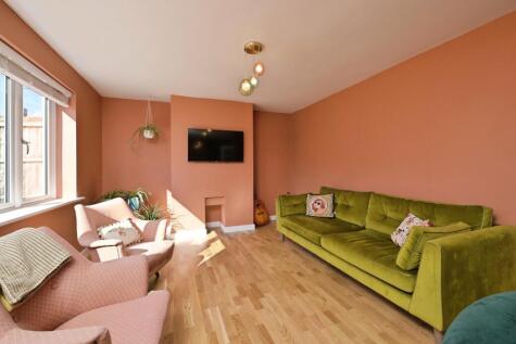 Capendale Close, Stamford, PE9