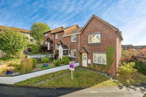 College Dean Close, Plymouth, PL6