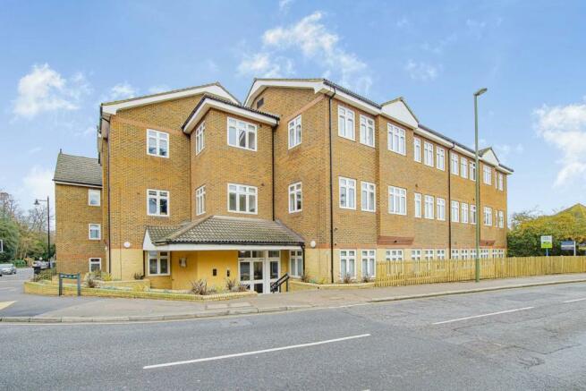 1 bedroom apartment  for sale Reigate
