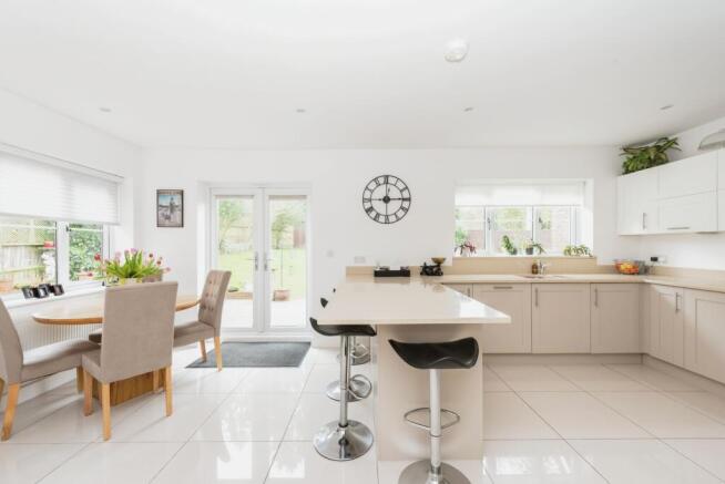 Kitchen/Breakfast