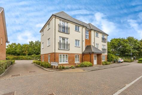 Longhurst Avenue, Horsham, RH12