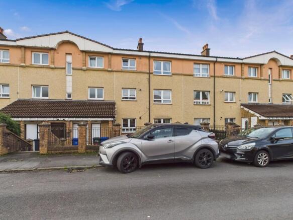 CAM05526G0-PR0049...