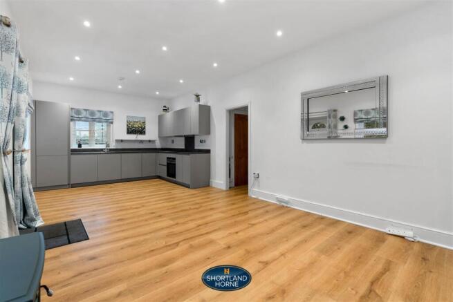 kitchen/lounge