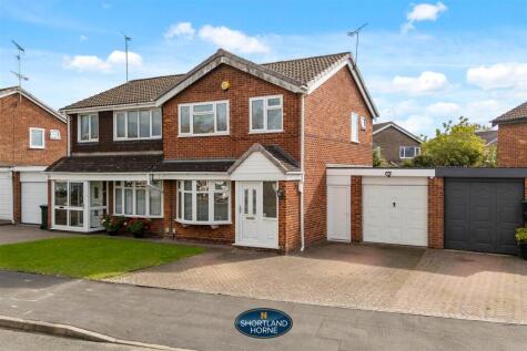 Garth Crescent, Binley, Coventry, CV3 2PP