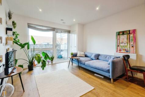 Camberwell - 3 bedroom apartment for sale