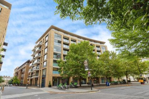 Surrey Quays Road, London, SE16