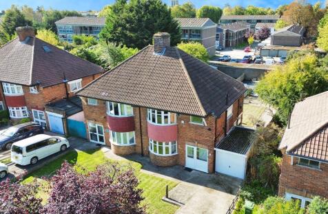 Rochester Way, Blackheath, SE3