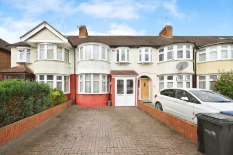 Tynemouth Drive, Enfield, EN1