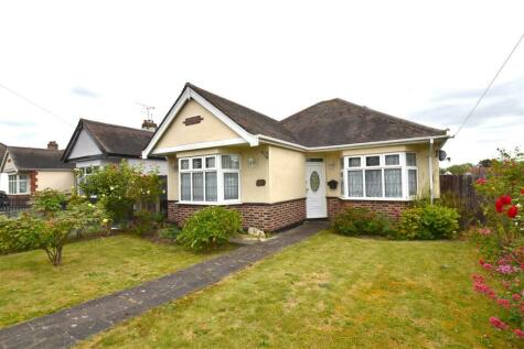 Southend on Sea - 2 bedroom detached bungalow for sale