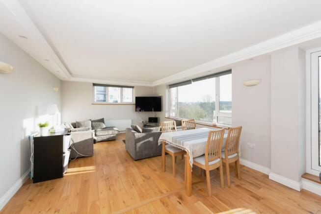 Living / Dining Room