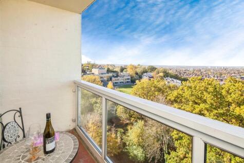 Leigham Court Road, London, SW16