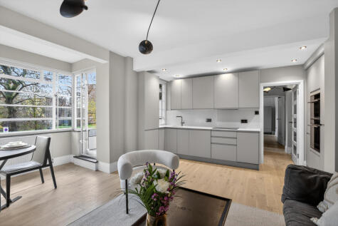 Brixton Hill, London, SW2