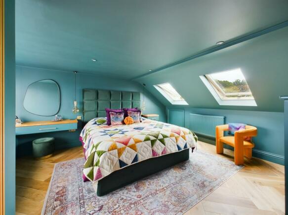 Master bedroom with en-suite