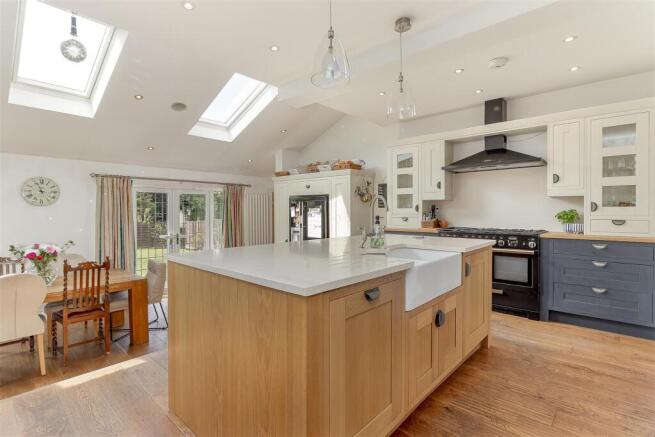 Living Dining Kitchen - H.jpg