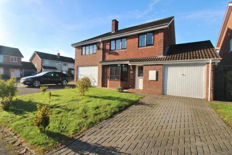 Longs View, Charfield, GL12