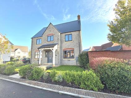 Cranesbill Crescent, Charfield, GL12