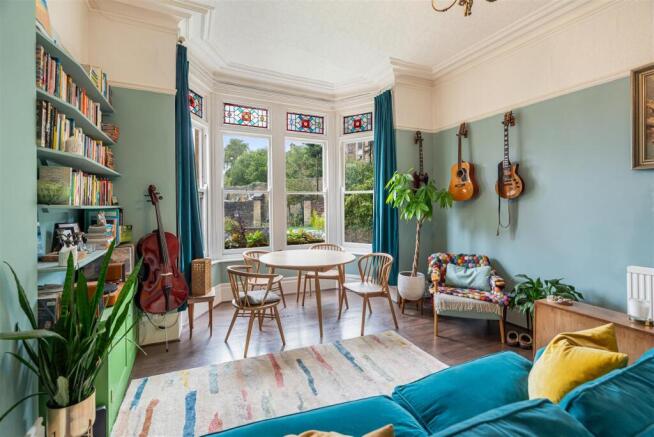 Flat 1, 46 Archfield Road7.JPG