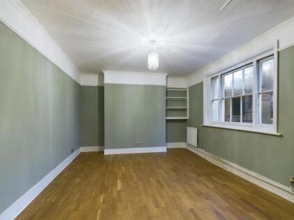 St. James's Avenue, Brighton