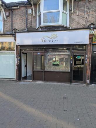 24 Vicarage Road.jpg