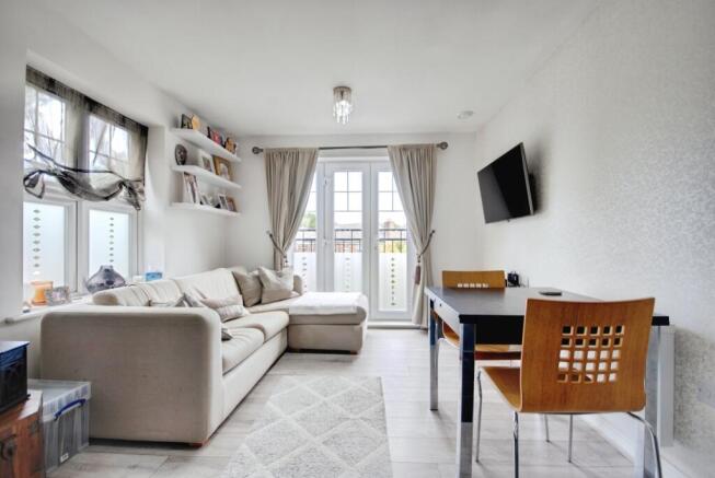 pbox-living_room-337166.jpg