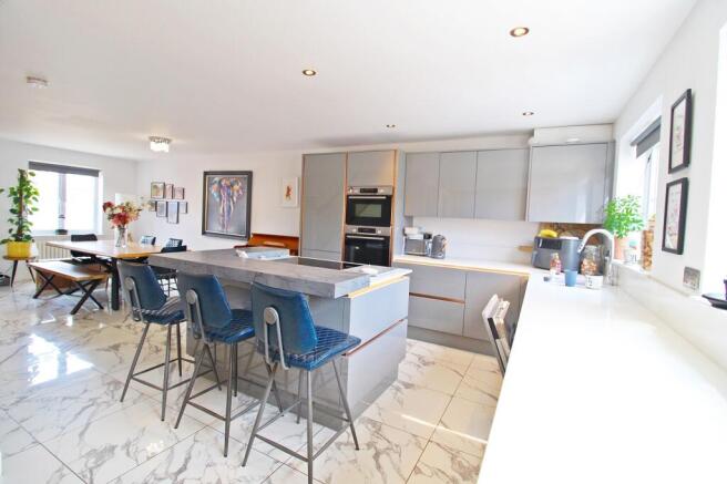 Open Plan Kitchen/Diner/Living Room
