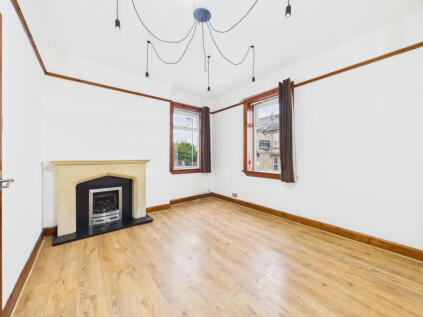 Byres Road, Kilwinning, KA13 6