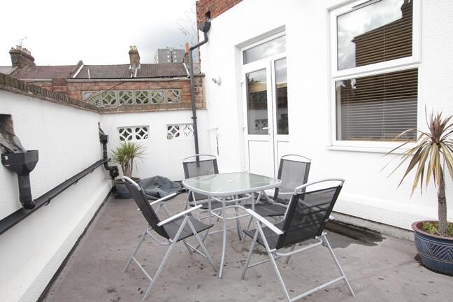 25a Crouch Hill Terr