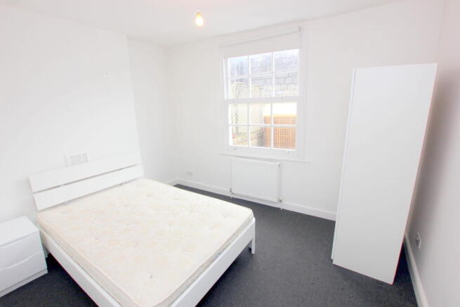 BEDROOMTWO.JPG