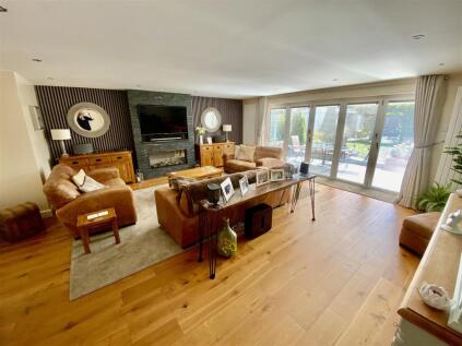 Falconscroft, Covingham, Swindon