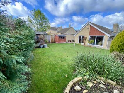 Sutton Park, Blunsdon, Swindon